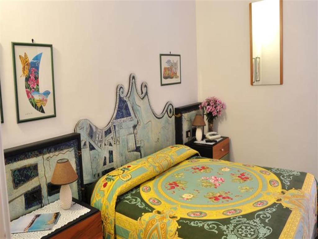 Hotel Pietra 3*