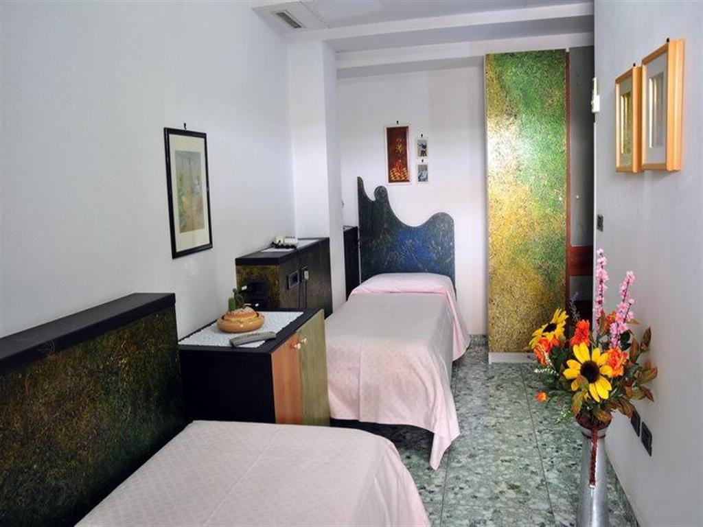 Pietra Hotel 3*